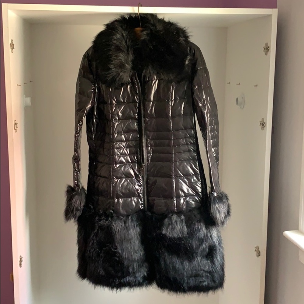 Nylon / Faux fur jacket / coat